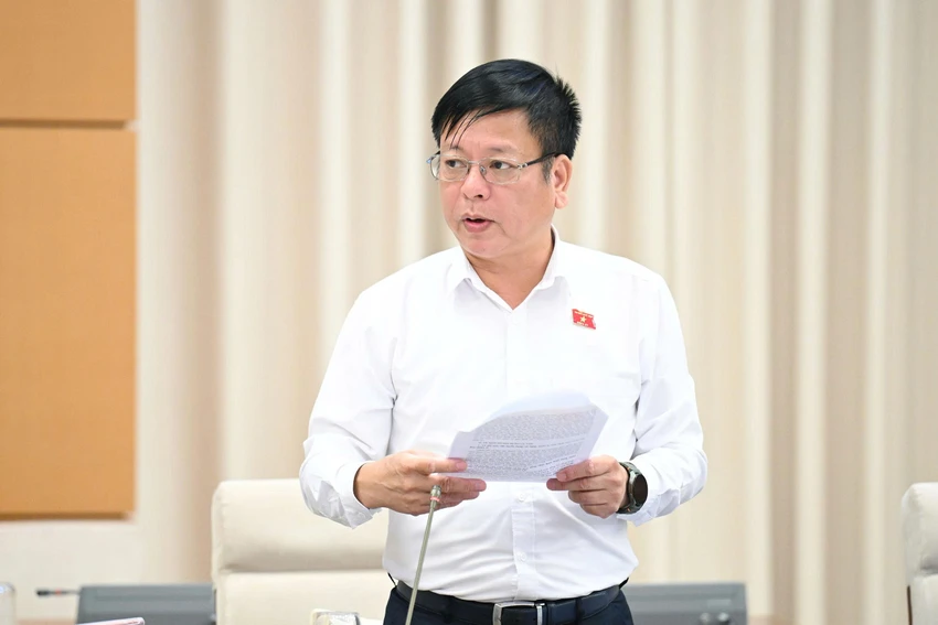 chu-tich-quoc-hoi-khong-the-tuyen-vien-chuc-vao-la-o-trong-bo-may-suot-doi-nguyen-truong-giang.jpg