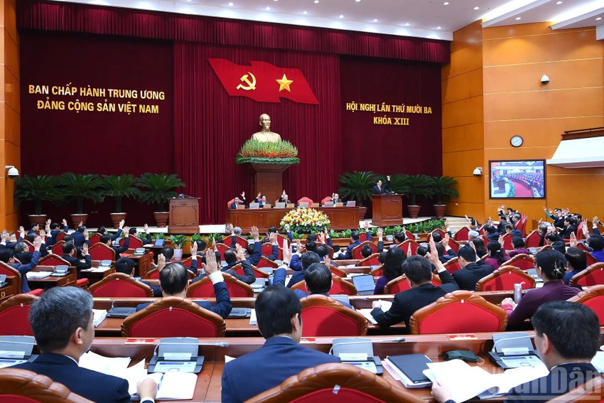 chum-anh-khai-mac-hoi-nghi-lan-thu-13-ban-chap-hanh-trung-uong-dang-khoa-xiii-5.jpg