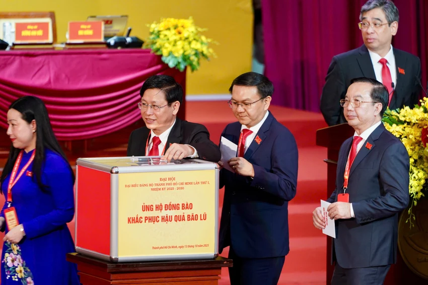 dai-hoi-tp.hcm-ung-ho-bao-lu.jpg