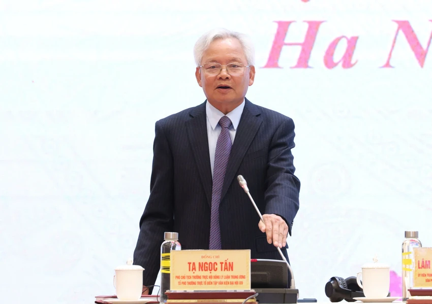ta-ngoc-tan.jpg
