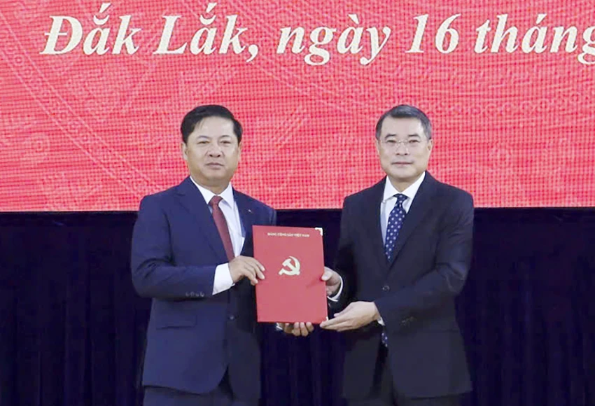 ong-luong-nguyen-minh-triet-giu-chuc-bi-thu-tinh-uy-dak-lak-1.jpg