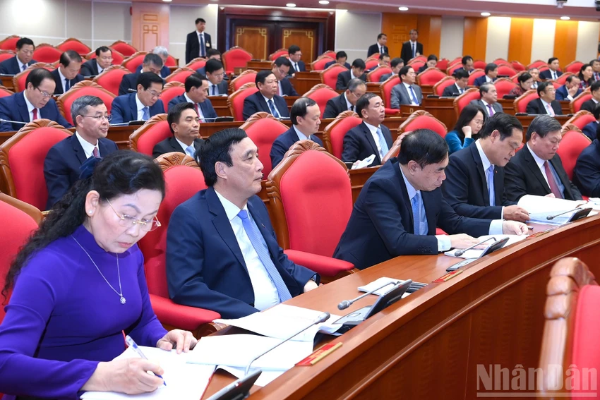 hinh-anh-khai-mac-hoi-nghi-lan-thu-14-ban-chap-hanh-trung-uong-dang-khoa-xiii-9.jpg