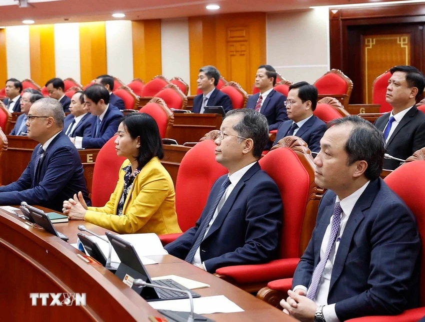 tong-bi-thu-trung-uong-thong-nhat-nhan-su-gioi-thieu-tham-gia-bo-chinh-tri-ban-bi-thu-khoa-moi-1.jpg