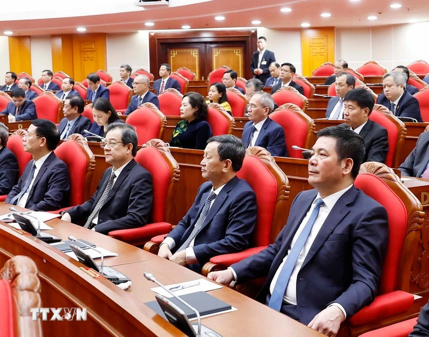tong-bi-thu-trung-uong-thong-nhat-nhan-su-gioi-thieu-tham-gia-bo-chinh-tri-ban-bi-thu-khoa-moi-2.jpg