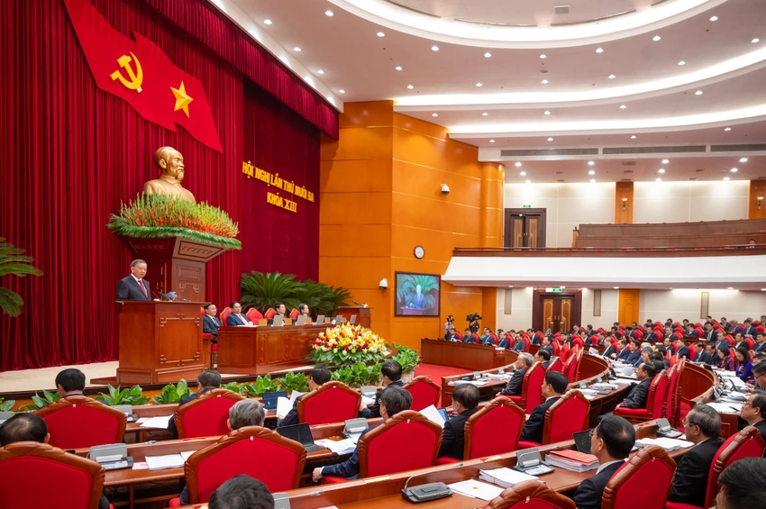 trung-uong-yeu-cau-cai-cach-tien-luong-phu-cap-phu-hop-voi-sap-xep-tinh-gian-bien-che-1.jpg