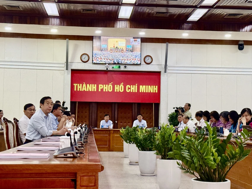 chu-tich-quoc-hoi-noi-ve-nhung-diem-moi-quan-trong-cua-cuoc-bau-cu-khoa-moi5.jpg