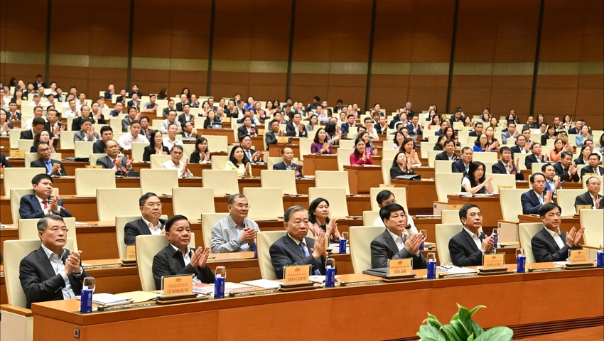kien-quyet-khong-gioi-thieu-ung-cu-nguoi-co-bieu-hien-co-hoi-chinh-tri-dang-bi-dieu-tra-thanh-tra-2.jpg