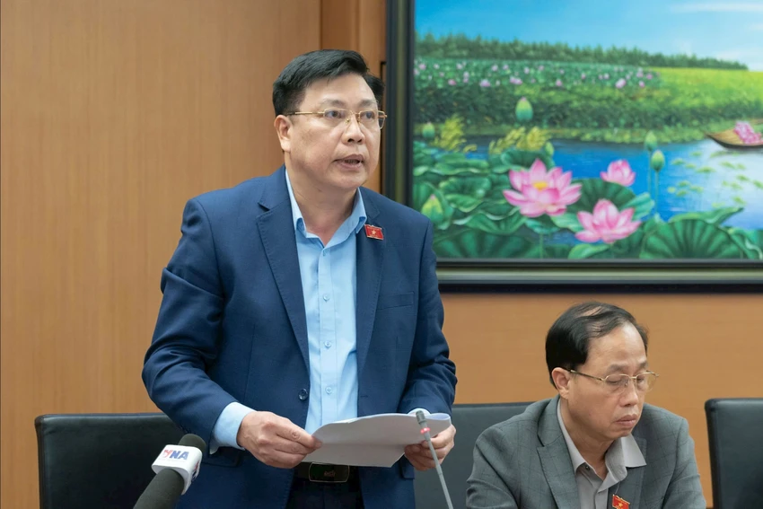 xay-dung-the-tran-long-dan-voi-tinh-than-nguoi-truoc-sung-sau-nguyen-minh-quang.jpg