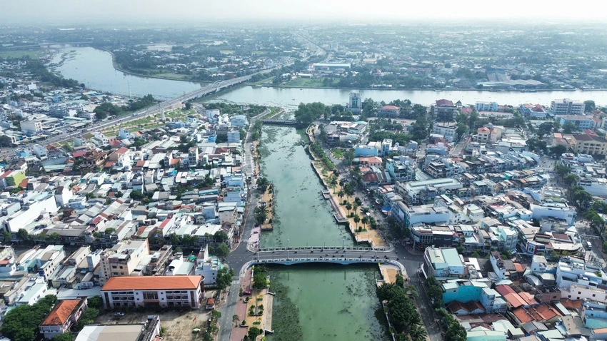 bo-noi-vu-bac-bo-thong-tin-se-tiep-tuc-sap-nhap-con-16-tinh-thanh.jpg