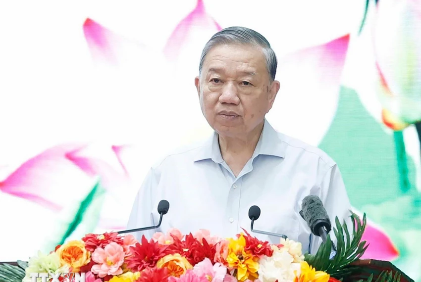 tong-bi-thu-xay-dung-canh-sat-bien-theo-huong-tinh-gon-manh-tien-thang-len-hien-dai-2.jpg