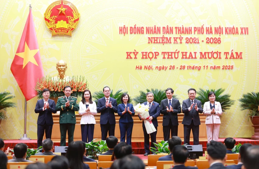2-Vu-Dai-Thang-chu-tich-UBND-TP-Ha-Noi.jpg