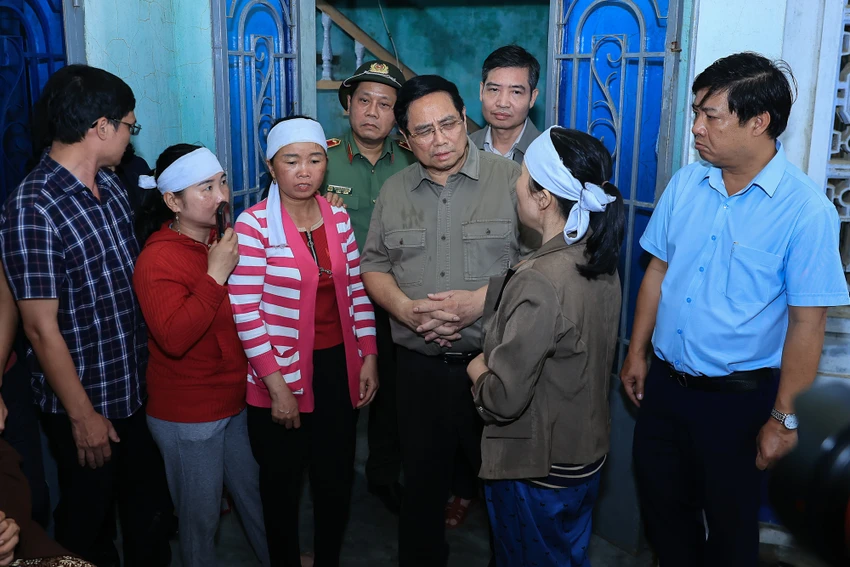 ngay-mai-1-12-trien-khai-chien-dich-quang-trung-than-toc-dung-lai-nha-cho-nguoi-dan-vung-lu-thu-tuong-pham-minh-chinh-8.jpg
