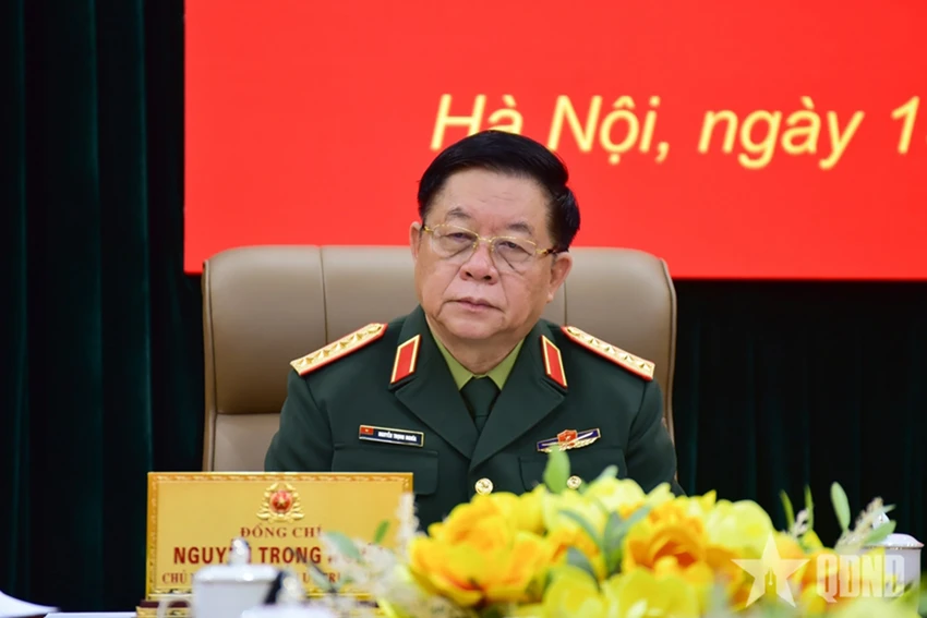 thieu-tuong-dang-van-long-lam-pho-chu-nhiem-uy-ban-kiem-tra-quan-uy-trung-uong-nguyen-trong-nghia.jpg