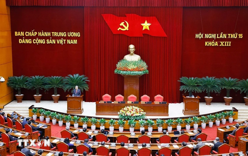 trung-uong-15-thong-nhat-cao-nhan-su-gioi-thieu-bo-chinh-tri-lanh-dao-chu-chot-khoa-moi-de-trinh-dai-hoi-xiv-2.jpg