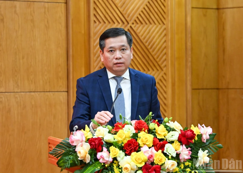 thuong-truc-ban-bi-thu-chuyen-doi-so-phai-tu-co-lam-sang-lam-den-noi-den-chon-2.jpg