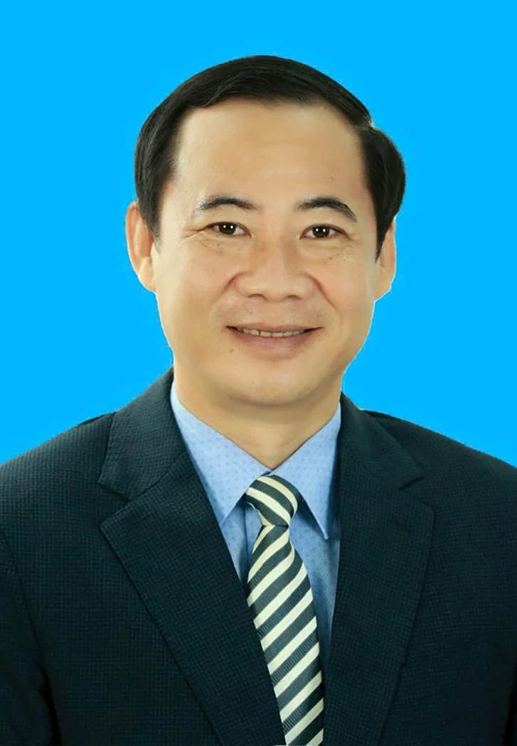 nguyen-thai-hoc.jpg