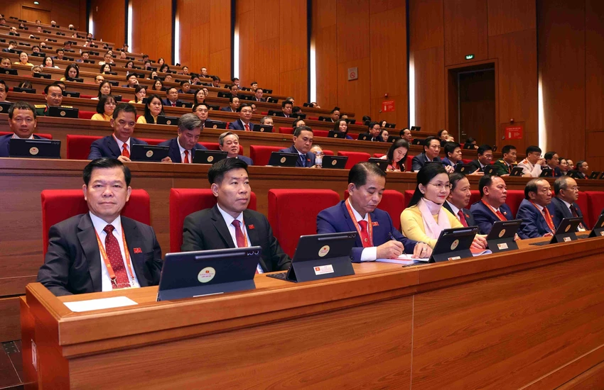 ban-chap-hanh-trung-uong-khoa-xiii-thang-than-nhin-vao-tinh-trang-ne-tranh-khong-dam-lam-cua-mot-bo-phan-can-bo-2.jpg