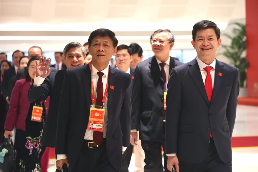 ba-ha-thi-nga-hoat-dong-bo-may-mttq-sau-sap-xep-tinh-gon-thong-suot-gan-ket-le-thoa.JPG