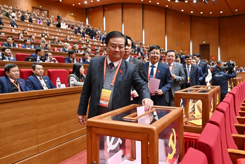 bo-phieu-bau-ban-chap-hanh-trung-uong-dang-khoa-xiv-15.jpg