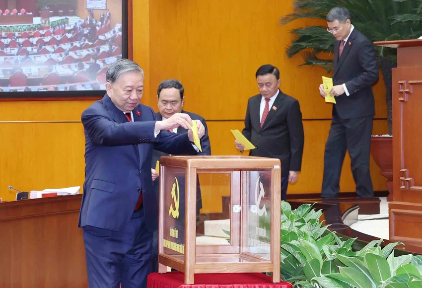 danh-sach-71-uy-vien-trung-uong-dang-khoa-xiv-trung-cu-lan-dau.jpg