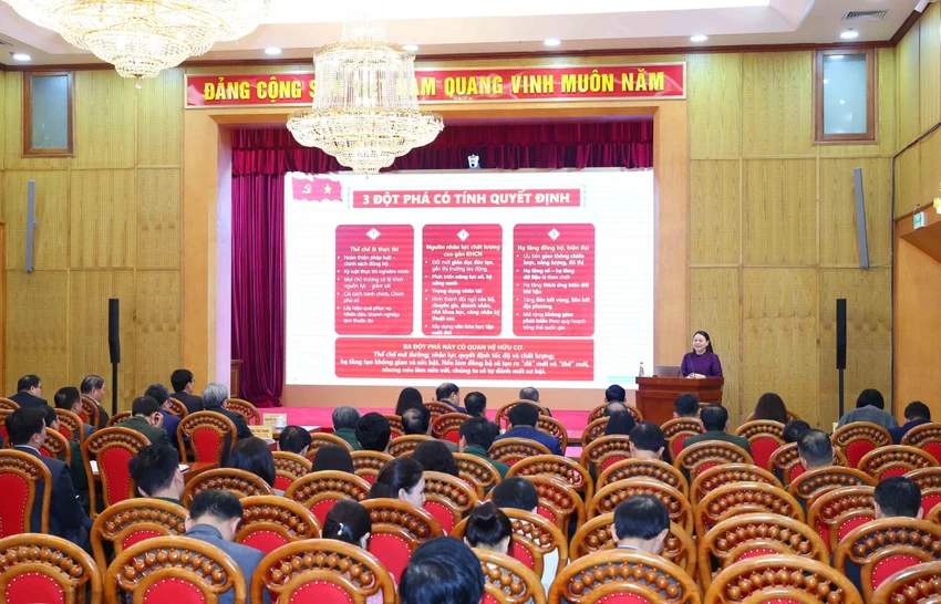 hieu-sau-hanh-dong-dung-lam-den-cung-khi-trien-khai-nghi-quyet-dai-hoi-xiv-nguyen-thi-thu-ha.jpg