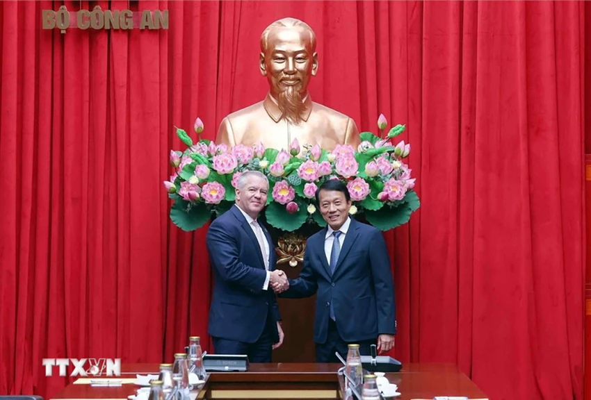 luong-tam-quang-hoa-ky.jpg