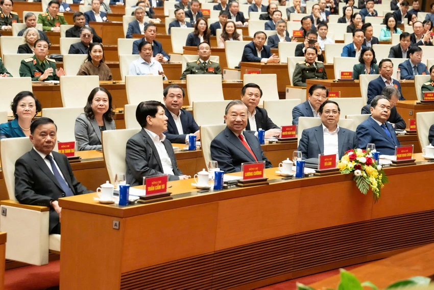 5-diem-tua-va-5-nhiem-vu-trong-tam-de-dat-nuoc-but-pha-qua-chi-dao-cua-tong-bi-thu-to-lam-1.jpg