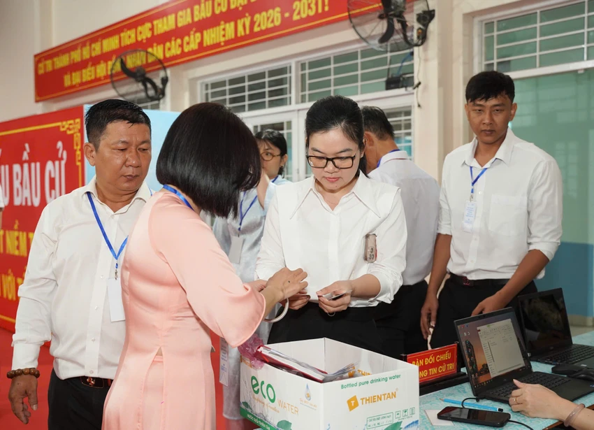 hoc-mon-thuan-van-5.jpg