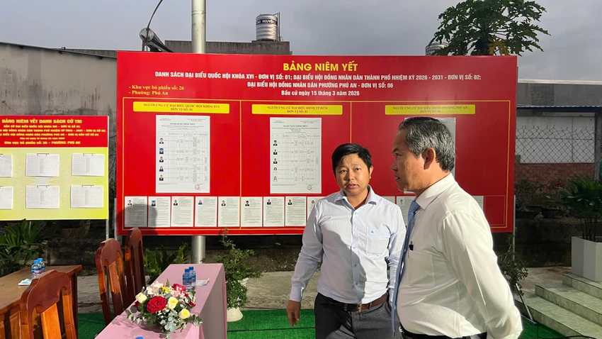 Le-anh-bau-cu-phu-an-1.jpg