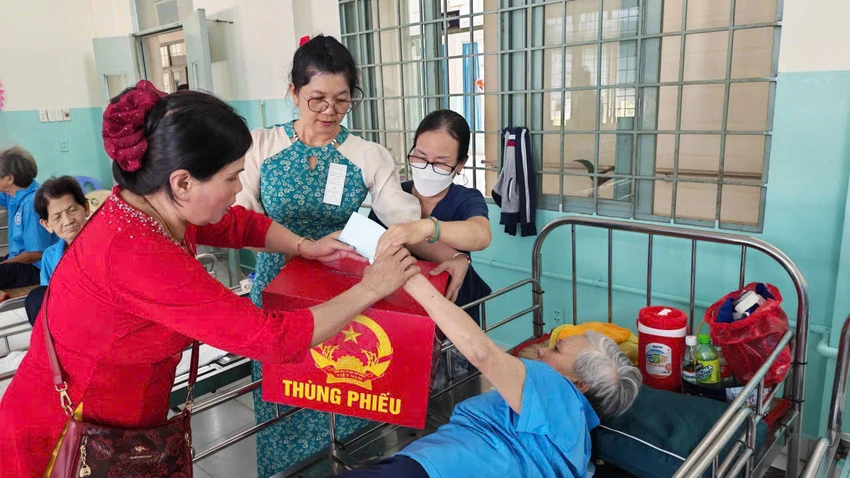 mang-thung-phieu-toi-tan-nha-3.jpg