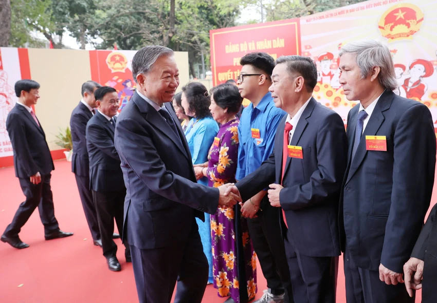 tong-bi-thu-quang-phuc.jpg