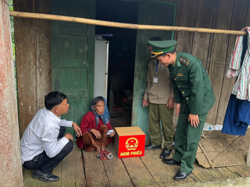 tuyen-lam-minh-truong.jpg