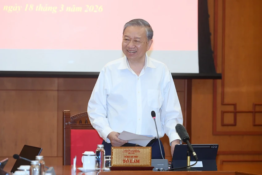 tong-bi-thu-khong-duoc-khoan-trang-cho-cap-duoi-khong-de-viec-lon-ma-khong-ro-ai-chiu-trach-nhiem-cuoi-cung.jpg