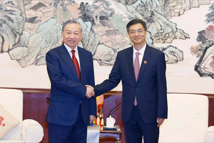 tong-bi-thu-chu-tich-nuoc-to-lam-tiep-bi-thu-quang-tay-ttxvn-4.jpg