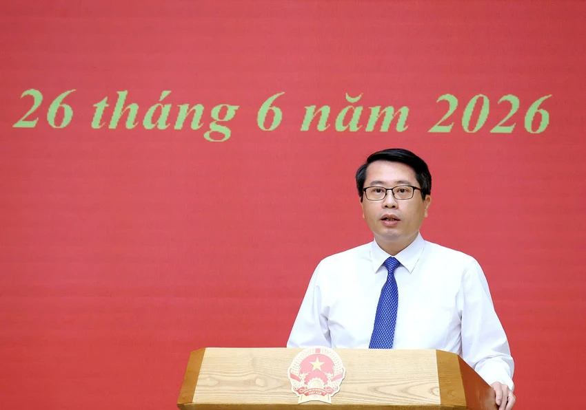 ong-tran-anh-tien-lam-pho-chu-nhiem-van-phong-chinh-phu-vgp-2.jpg