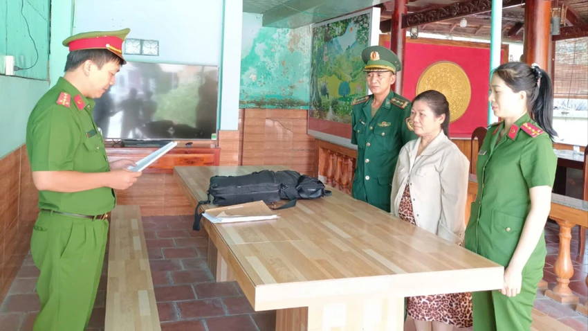 công dân Việt Nam.jpg