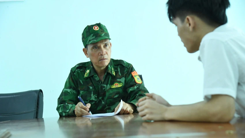 mua bán người (2).jpg