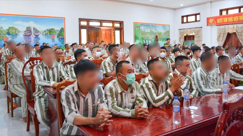 quyết định đặc xá-4.jpg