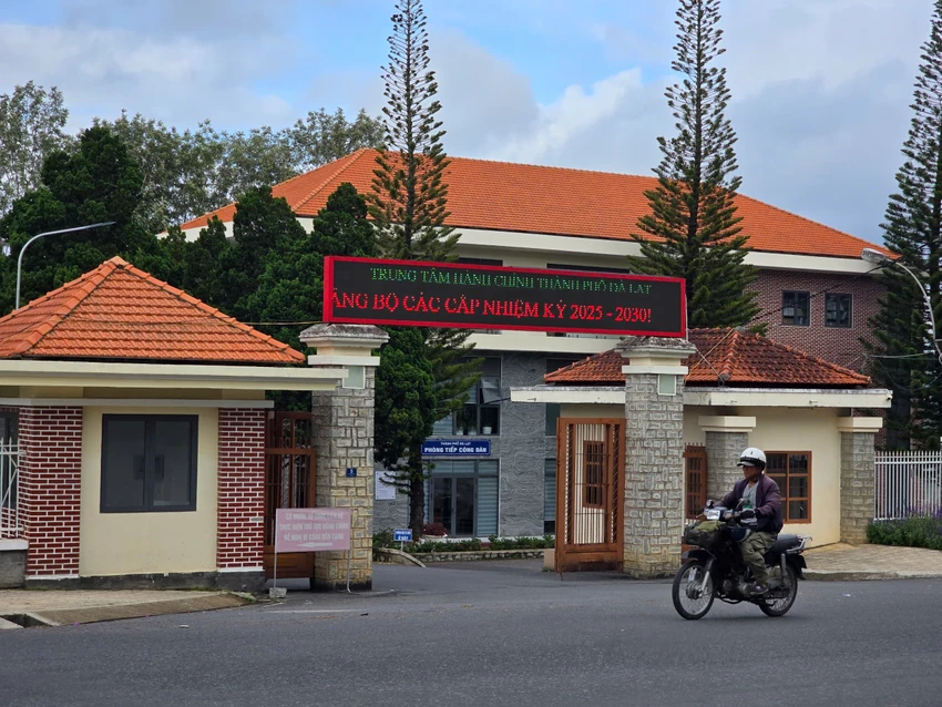 đăng ký lại con dấu.jpg