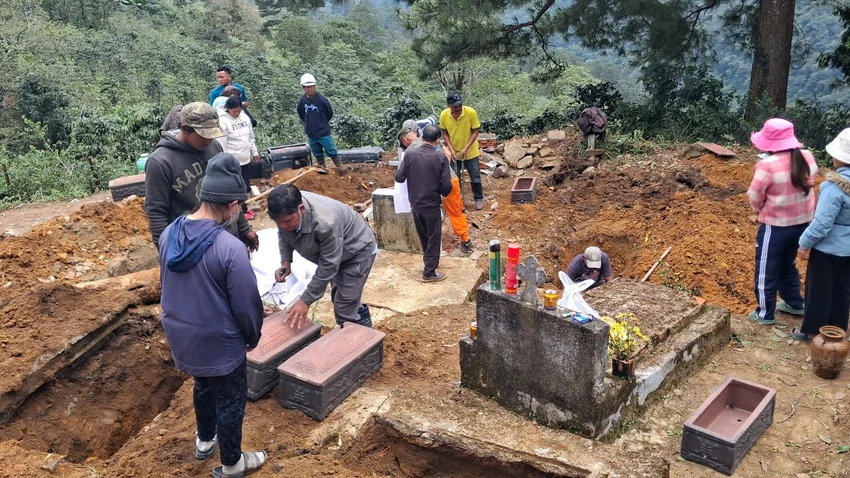 40 ngôi mộ-4.jpg