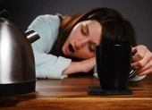 Những rủi ro về sức khỏe có thể gặp phải khi uống nhiều cà phê