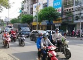 TP.HCM tiếp tục nắng nóng gay gắt tới 37 độ
