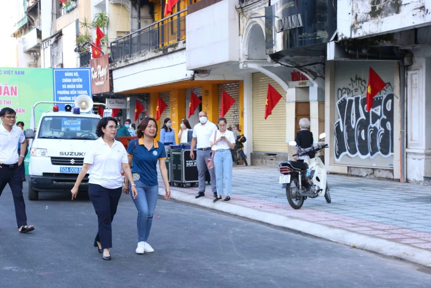 Rào chắn được tháo dỡ tạo không gian thông thoáng