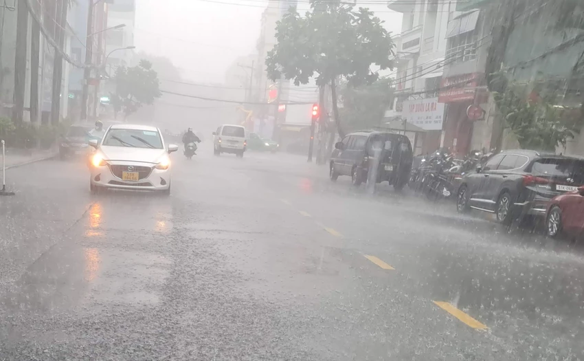 Nam bộ sẽ tiếp tục xuất hiện mưa lớn nhiều nơi trong những ngày tới. Ảnh: NC Nam bộ sẽ tiếp tục xuất hiện mưa lớn nhiều nơi trong những ngày tới. Ảnh: NC