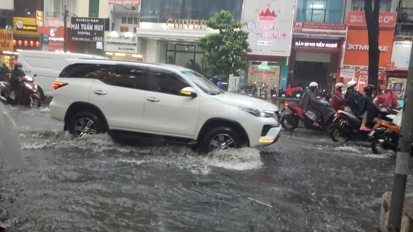 Thời tiết Nam Bộ những ngày tới còn mưa to?