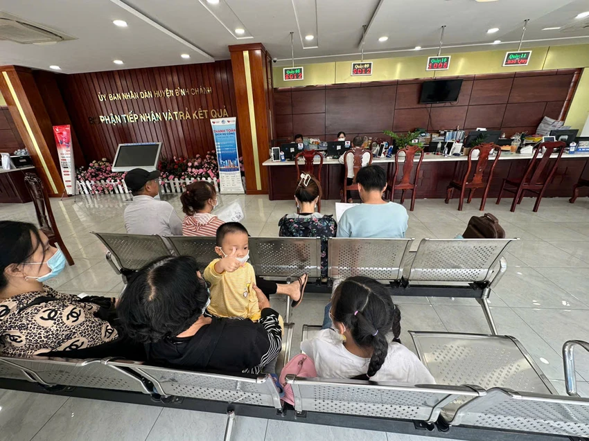 Bảng giá đất mới sắp có hiệu lực: TP.HCM tăng cường giải quyết hồ sơ đất đai cho người dân