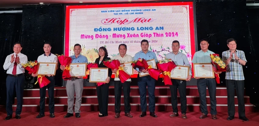 Họp mặt đồng hương Long An tại TP.HCM