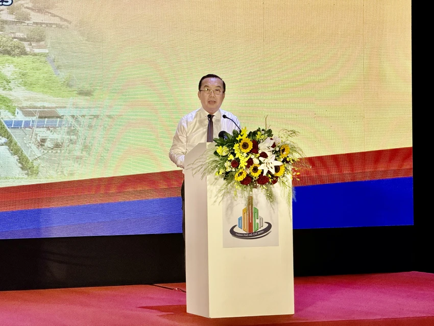 khánh thành rạp xiếc 2 ông thuận.jpg