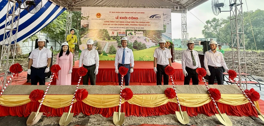 công viên tân chánh hiệp 2.jpg