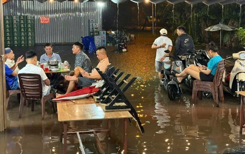 mưa và triều cường .jpg